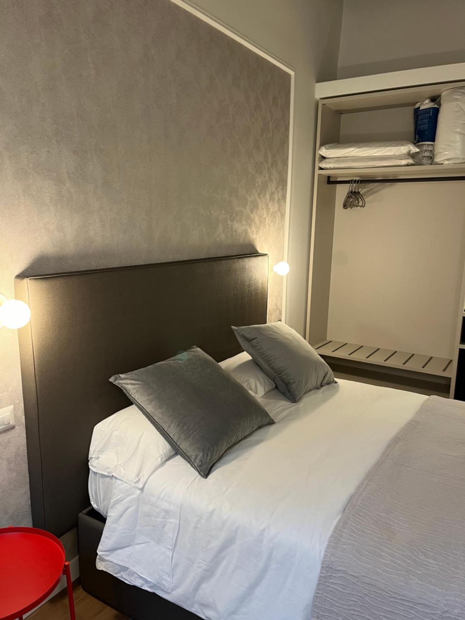 Maison Romana Trastevere Suites ภายนอก รูปภาพ