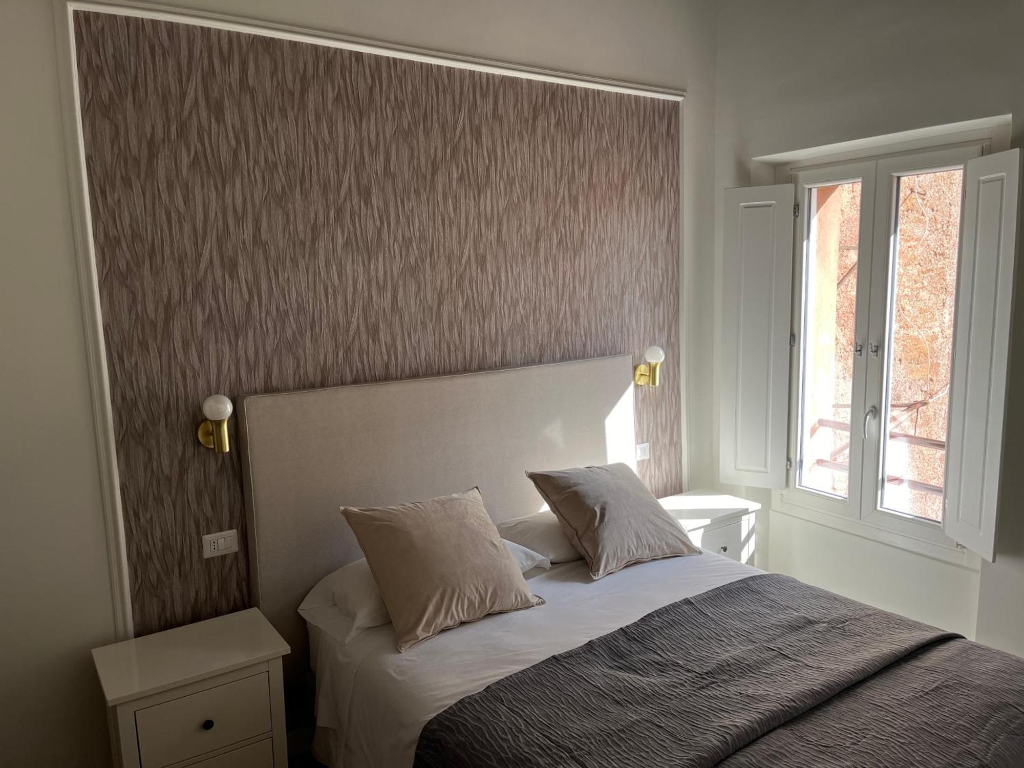 Maison Romana Trastevere Suites ภายนอก รูปภาพ