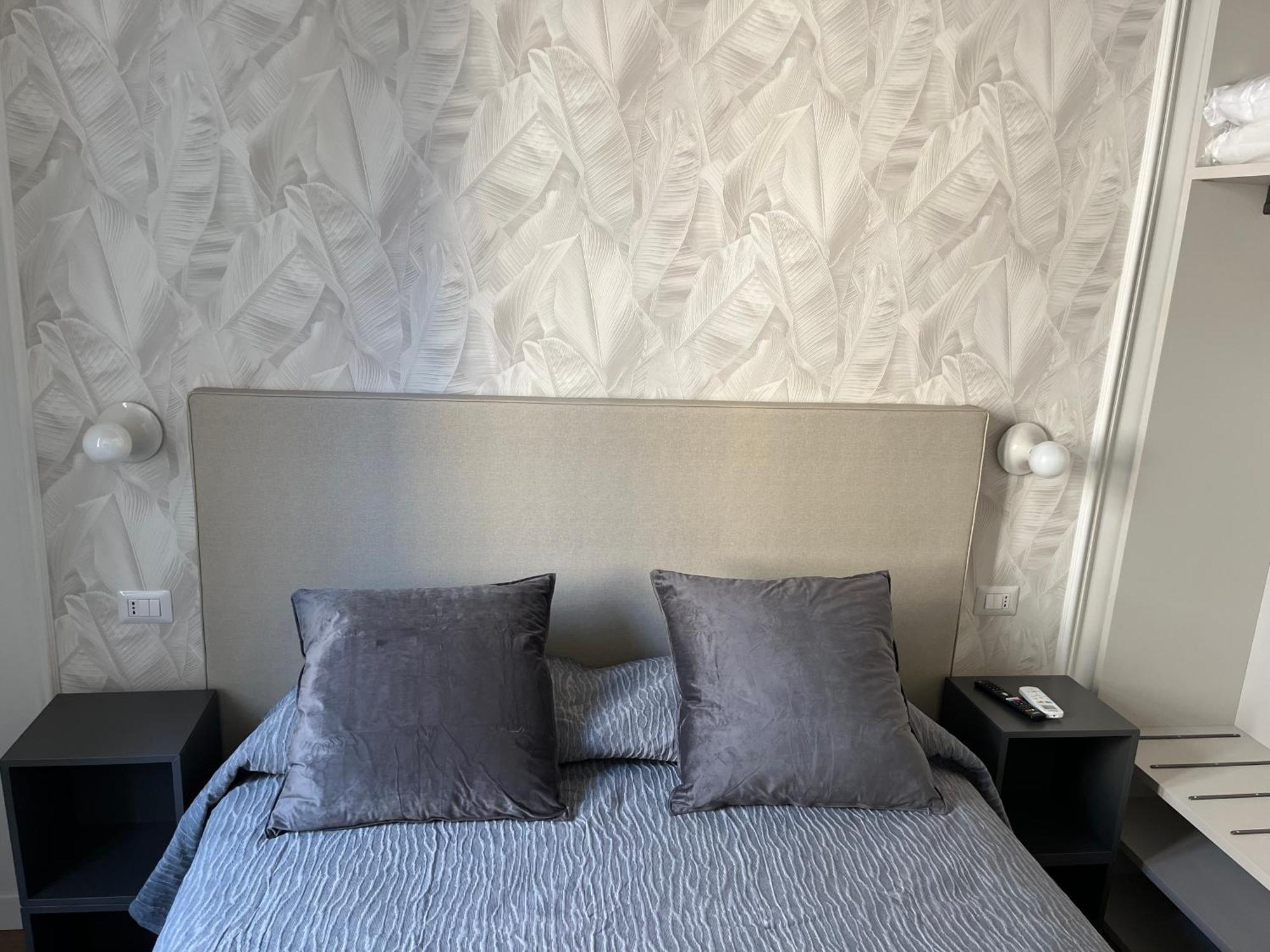 Maison Romana Trastevere Suites ภายนอก รูปภาพ
