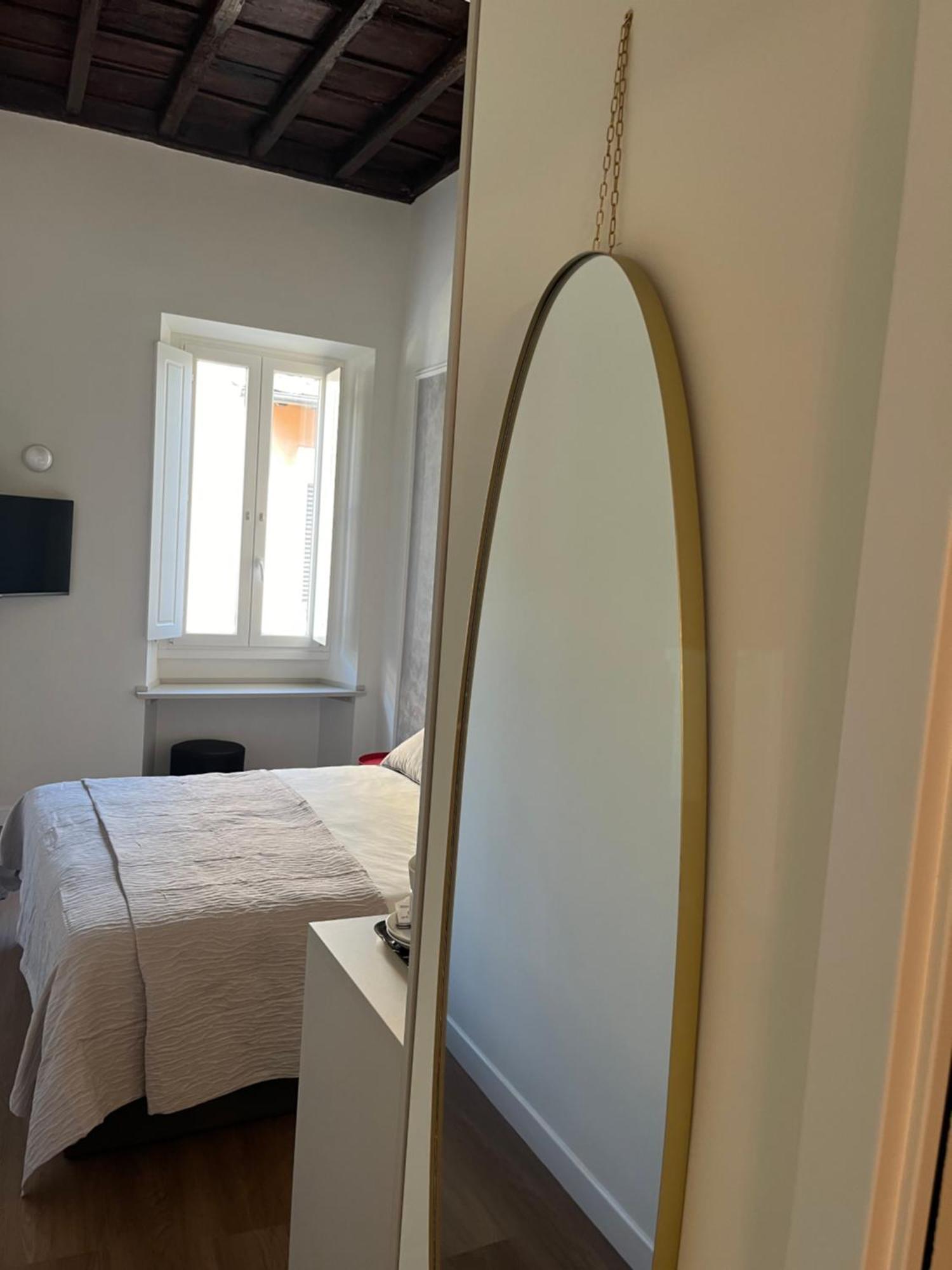 Maison Romana Trastevere Suites ภายนอก รูปภาพ