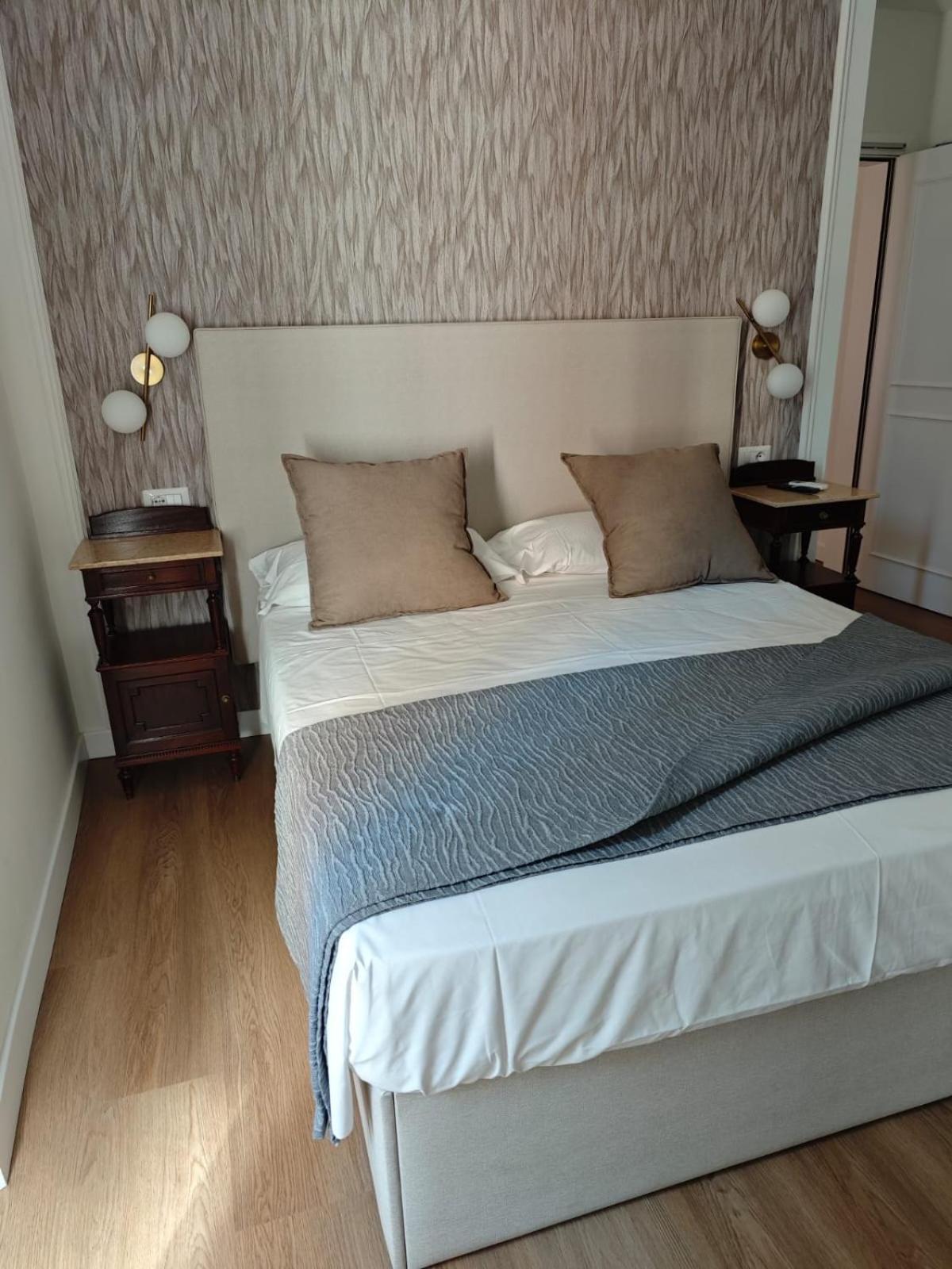 Maison Romana Trastevere Suites ภายนอก รูปภาพ